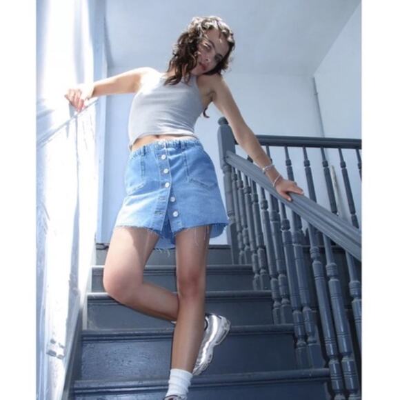 UO  BDG Denim Button-Down Skort - Picture 1 of 4